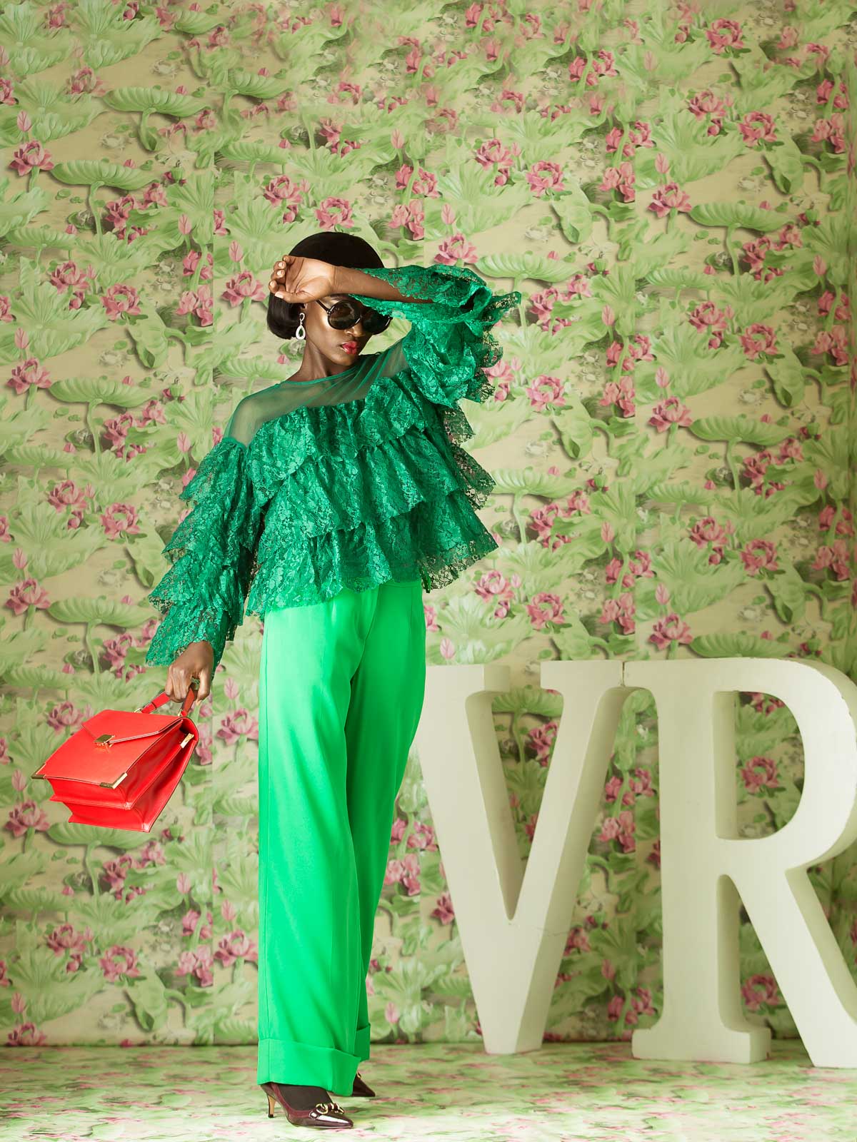 VR by MOBOS | 2017 Fashion Week Edit