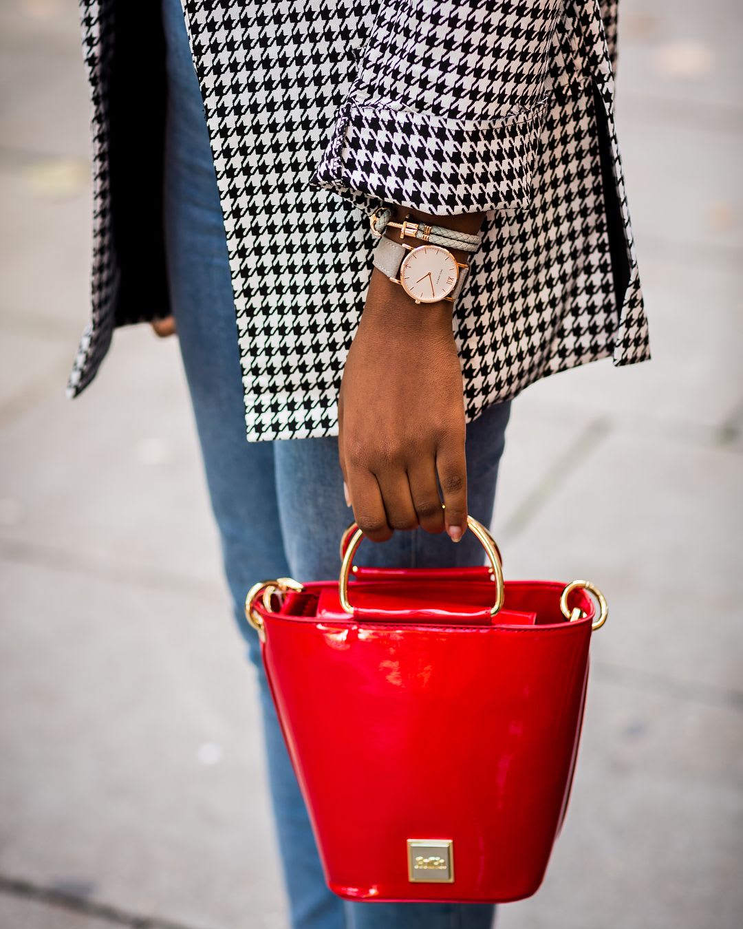 how to wear red tosin sho silva