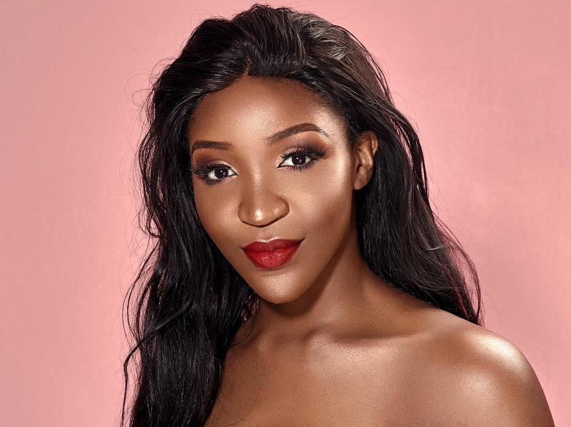 #JLOxInglot Comes To Lagos! Here’s What It Really Looks Like On Two Nigerian Women