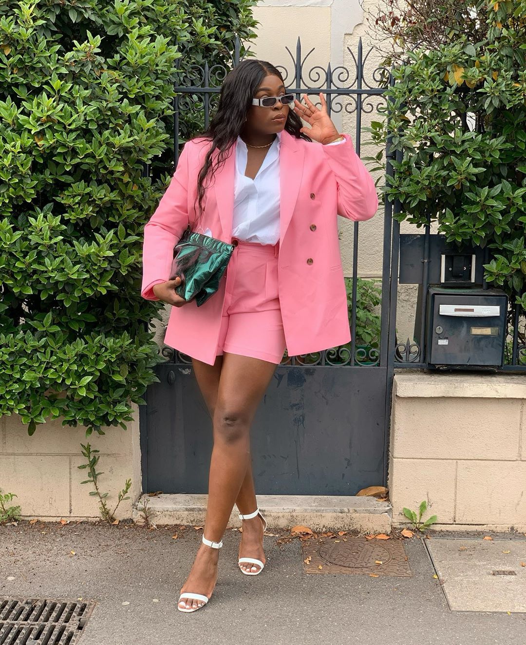 #BellaStylista: Issue 103 | Paint The Town Pink | BN Style