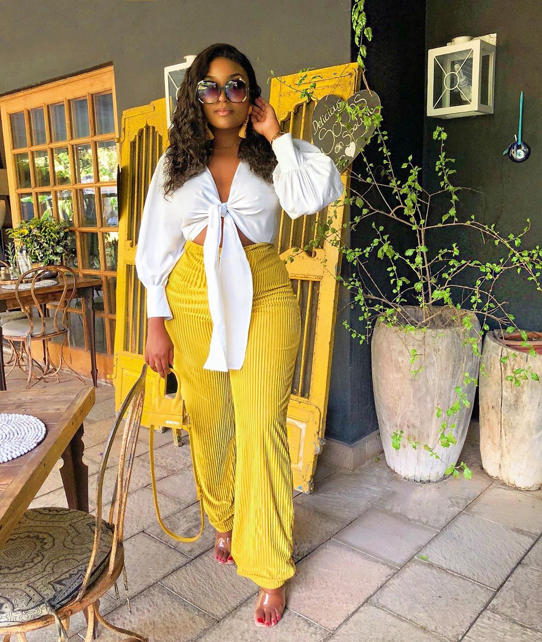 10 Outfit Ideas From Curvy Zambian Influencer Bathilde To Score All The ...