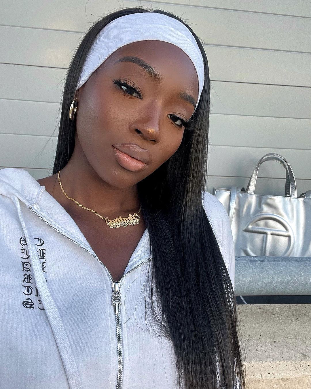 Amina Cocoa Shared Her Everyday Makeup Routine, and It’s Pure ...
