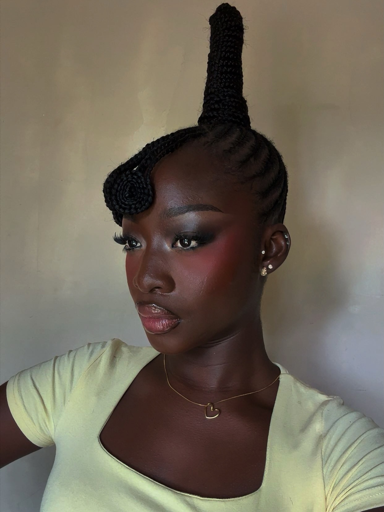 Suku hairstyle